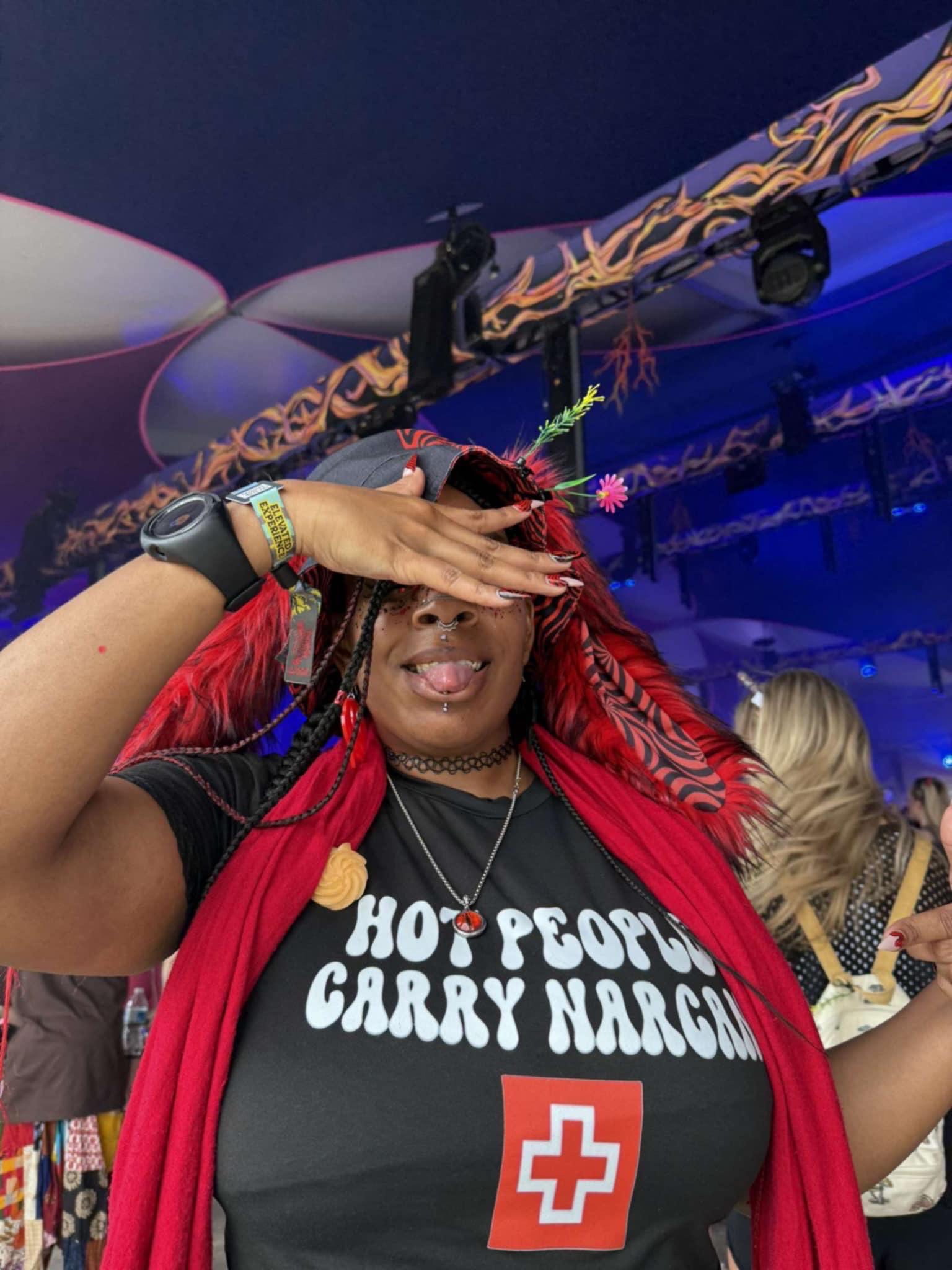 Hot people carry narcan crop top