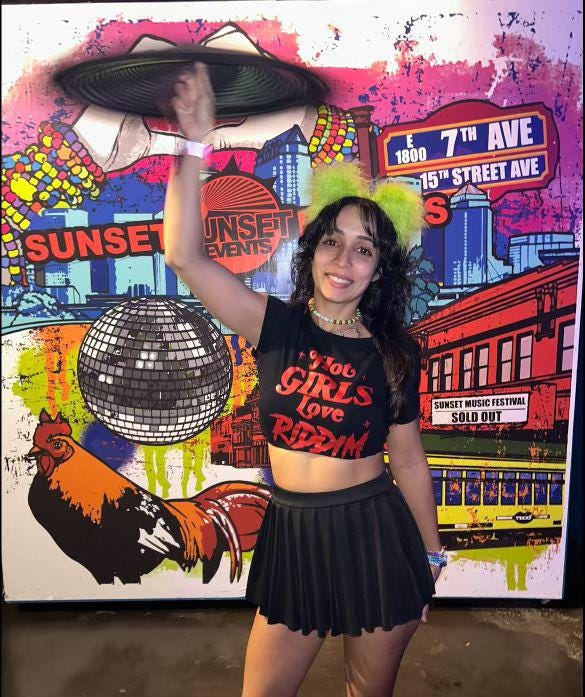 Hot Girls Love Riddim Crop Top