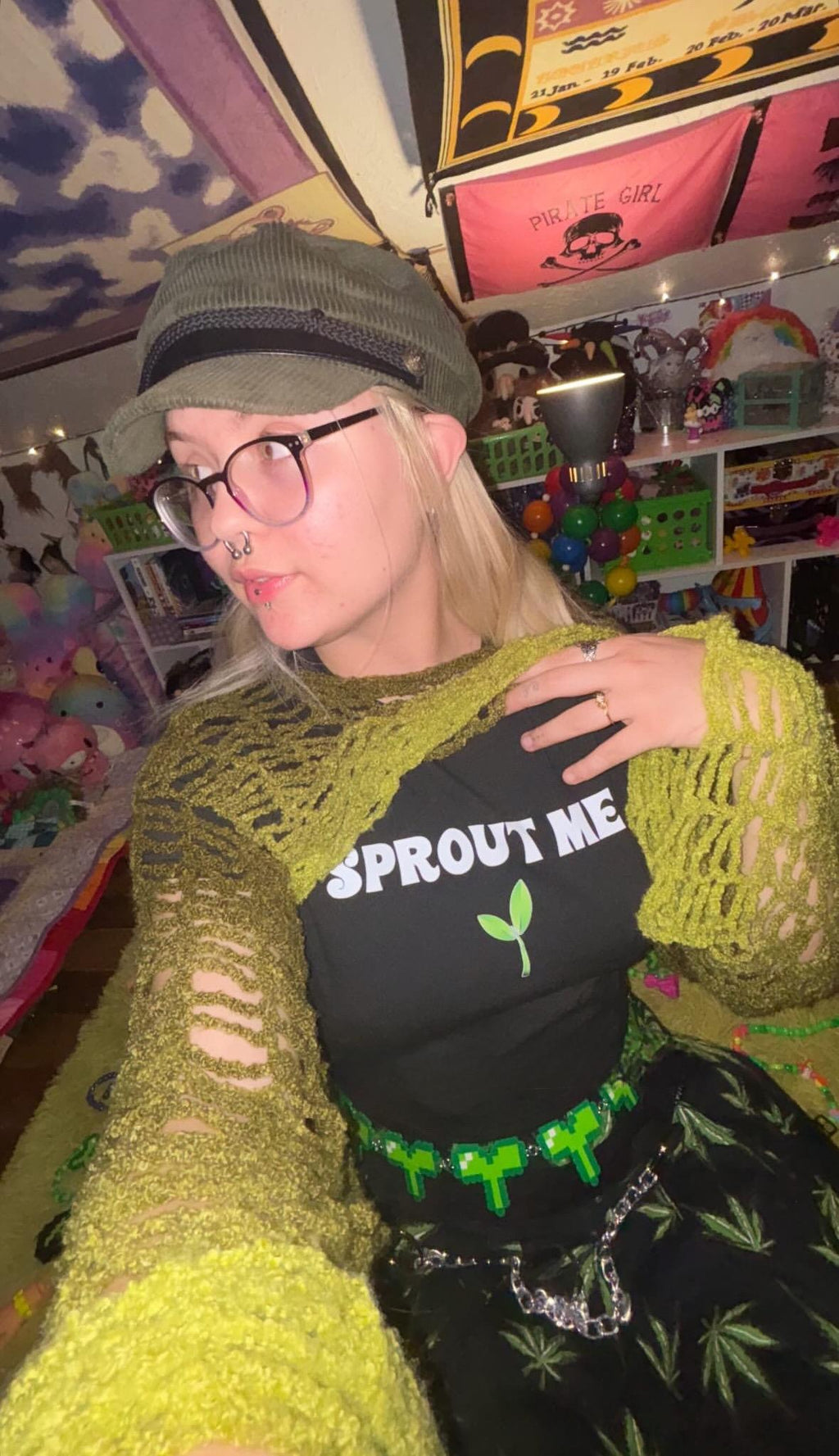 Sprout me crop top